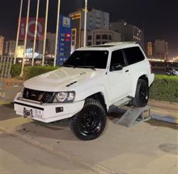 نیسان پاترۆل سەفاری